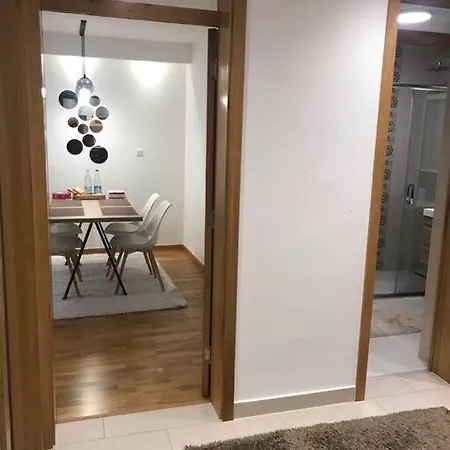 Apartman Likehome 2+2 With Parking Sarajevo