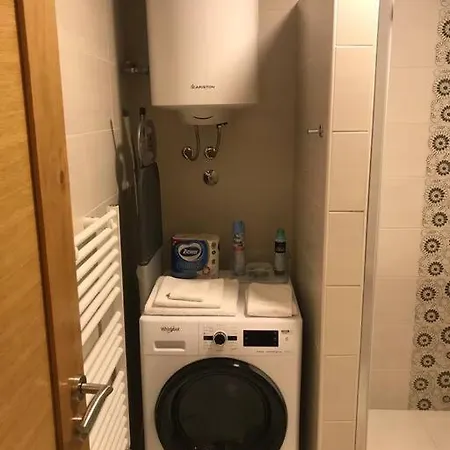 Likehome 2+2 With Parking